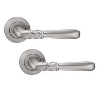 Ручки на розетте ORO/ORO Lynx (16E) SCH матовый хром